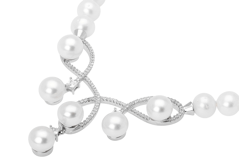Collar de perlas de agua dulce con cristales de circonita en plata de ley 925 rodiada – Gaura Luxury
