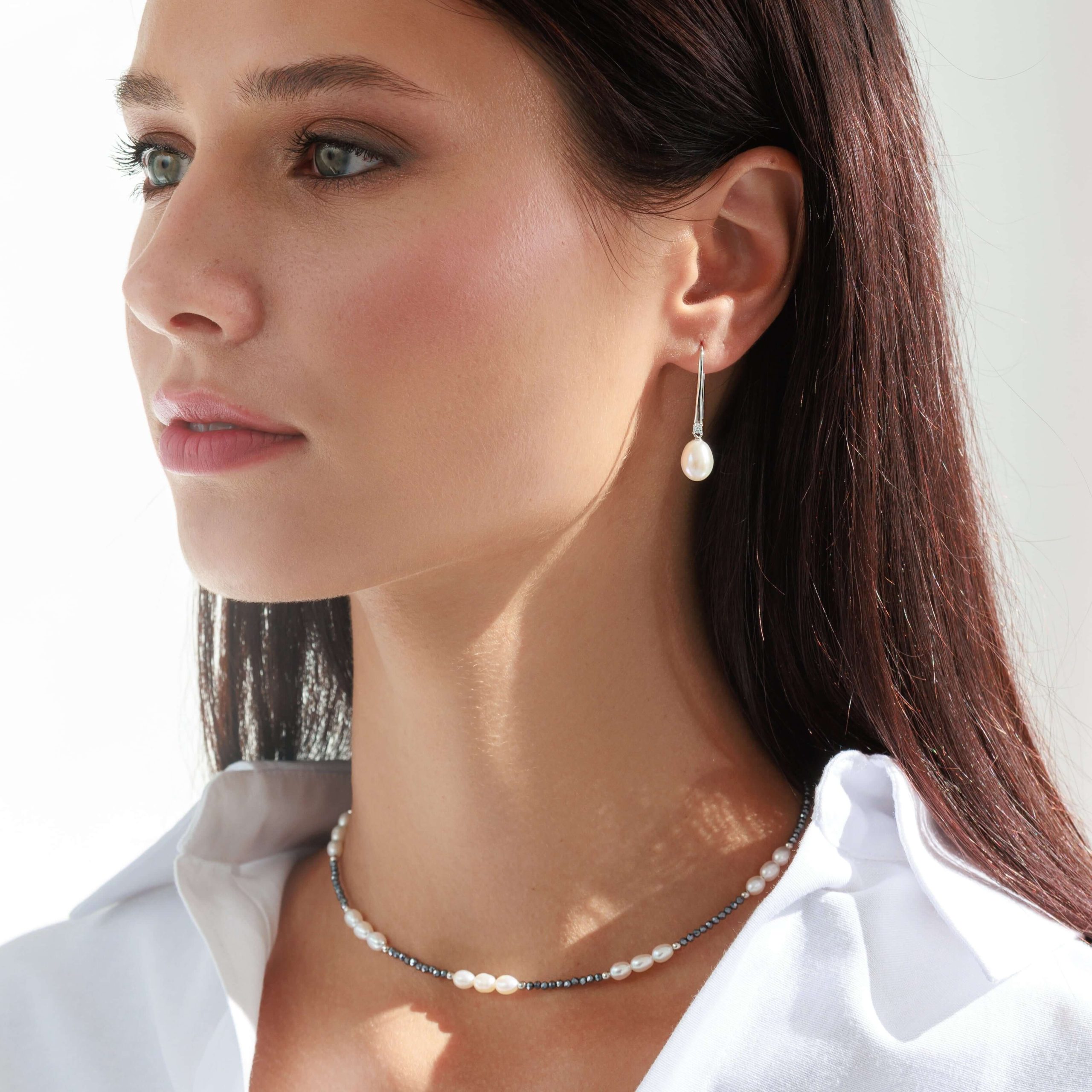 Collar de terahercios con perla de agua dulce en plata de ley 925 rodiada – Gaura Pearls - Imagen 2