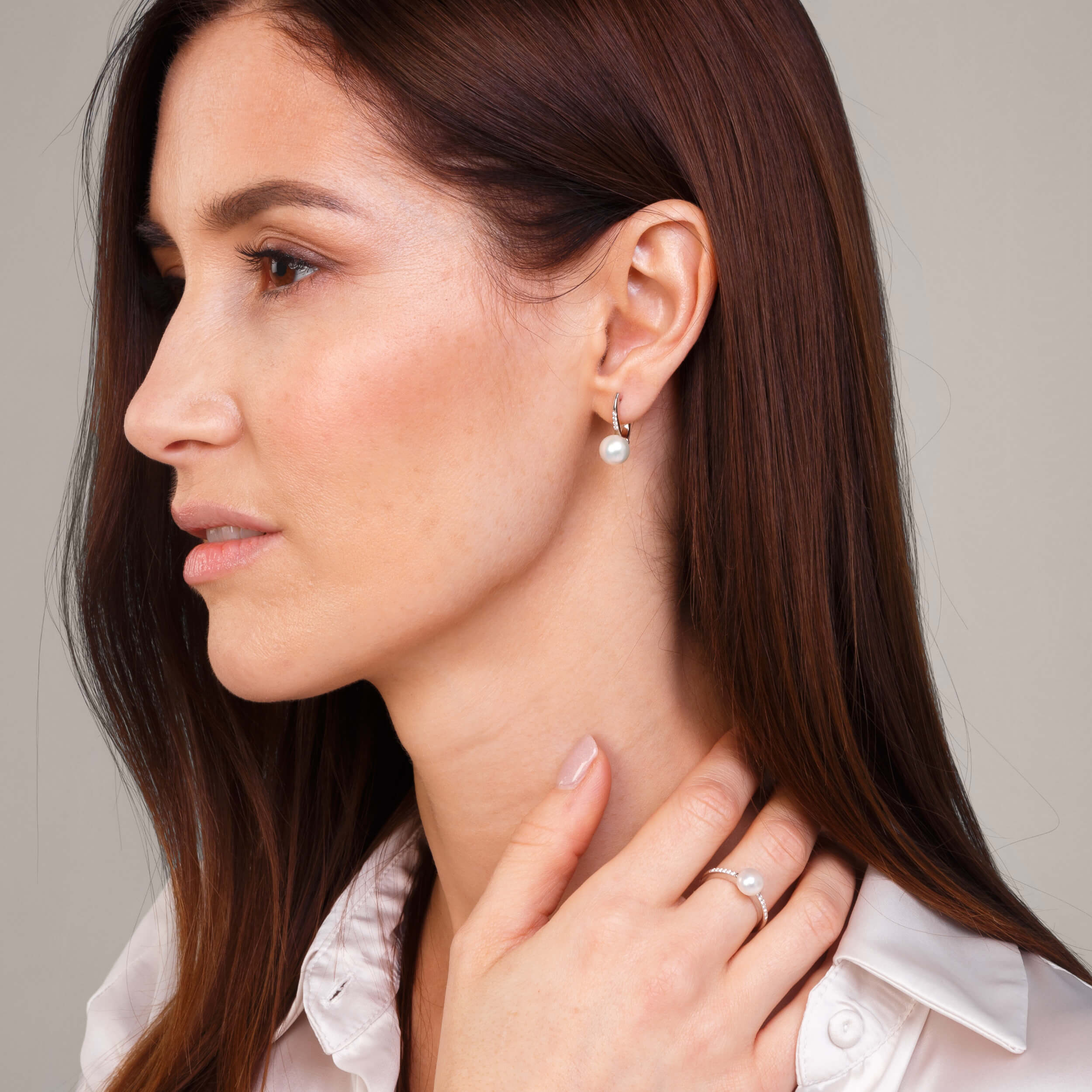 Pendientes de plata de ley 925 con baño de oro rosa de 14K, perla de agua dulce y cristal de circonita – Gaura Pearls - Imagen 2