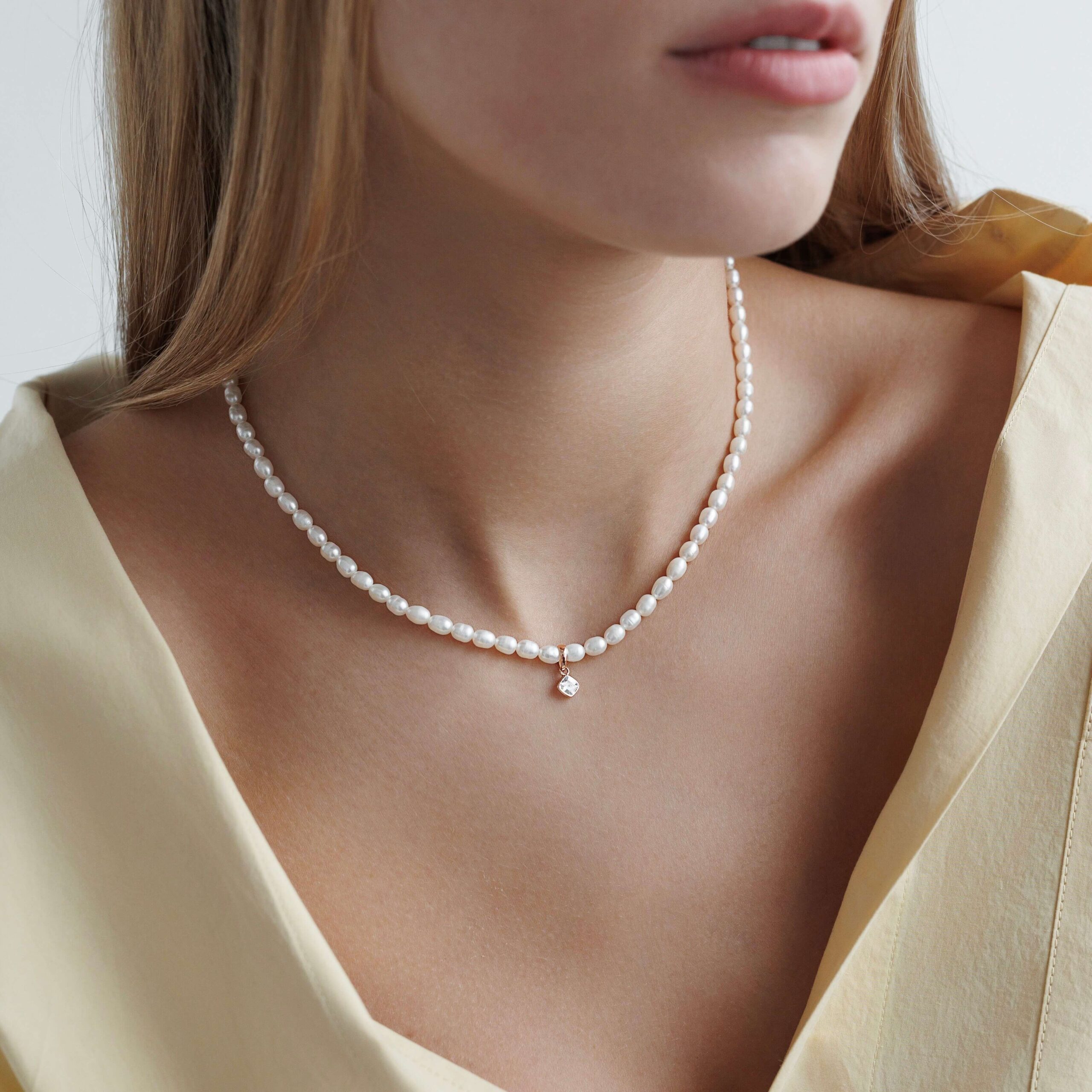 Collar de perlas de agua dulce en plata de ley 925 con baño de oro rosa de 14K – Gaura Pearls - Imagen 2